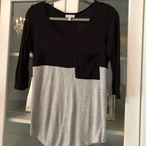 A Pea in the Pod Maternity Top